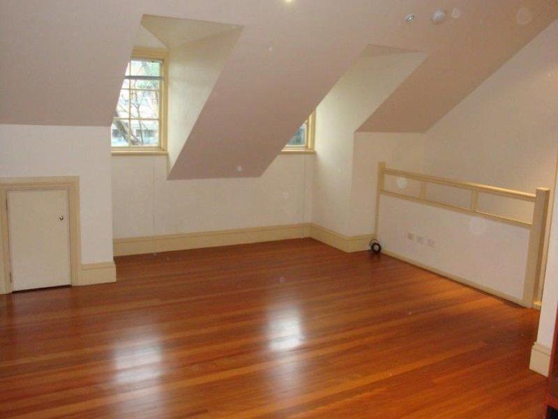 Studio in 1/204 Hereford Street, GLEBE NSW, 2037