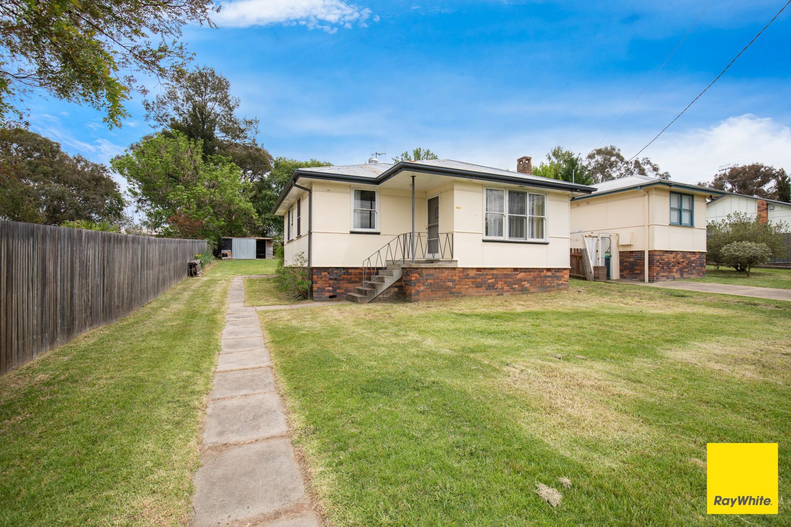 16A Douglas Street, Armidale NSW 2350, Image 1