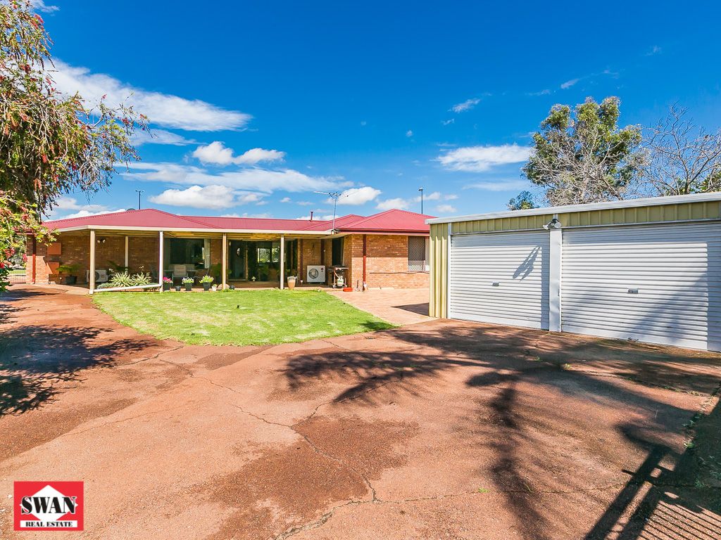 25 Blackadder Road, Swan View WA 6056, Image 0