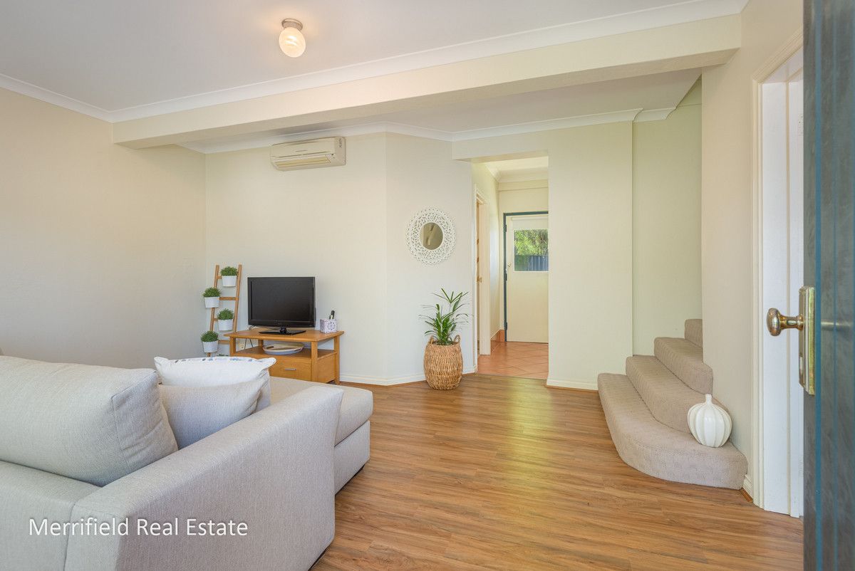 4/15 Stewart Street, Mira Mar WA 6330, Image 2