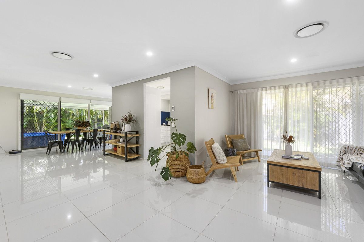 4 bedrooms House in 3 Butler Street WAKERLEY QLD, 4154