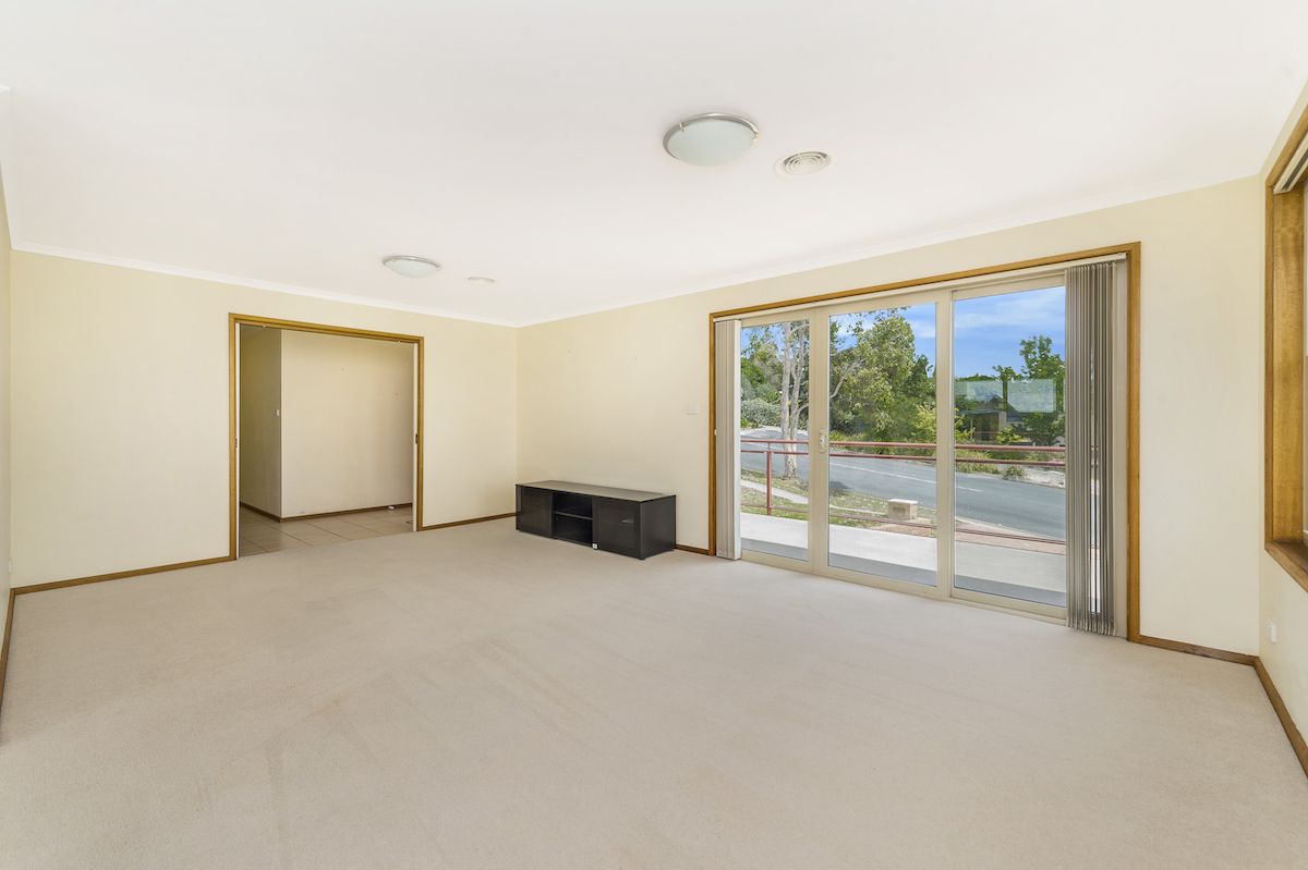 4 Renmark Street, Duffy ACT 2611, Image 2