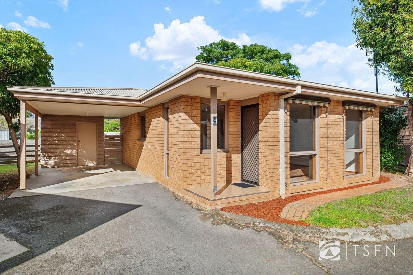 9/9 Crusoe Road, Kangaroo Flat VIC 3555, Image 0