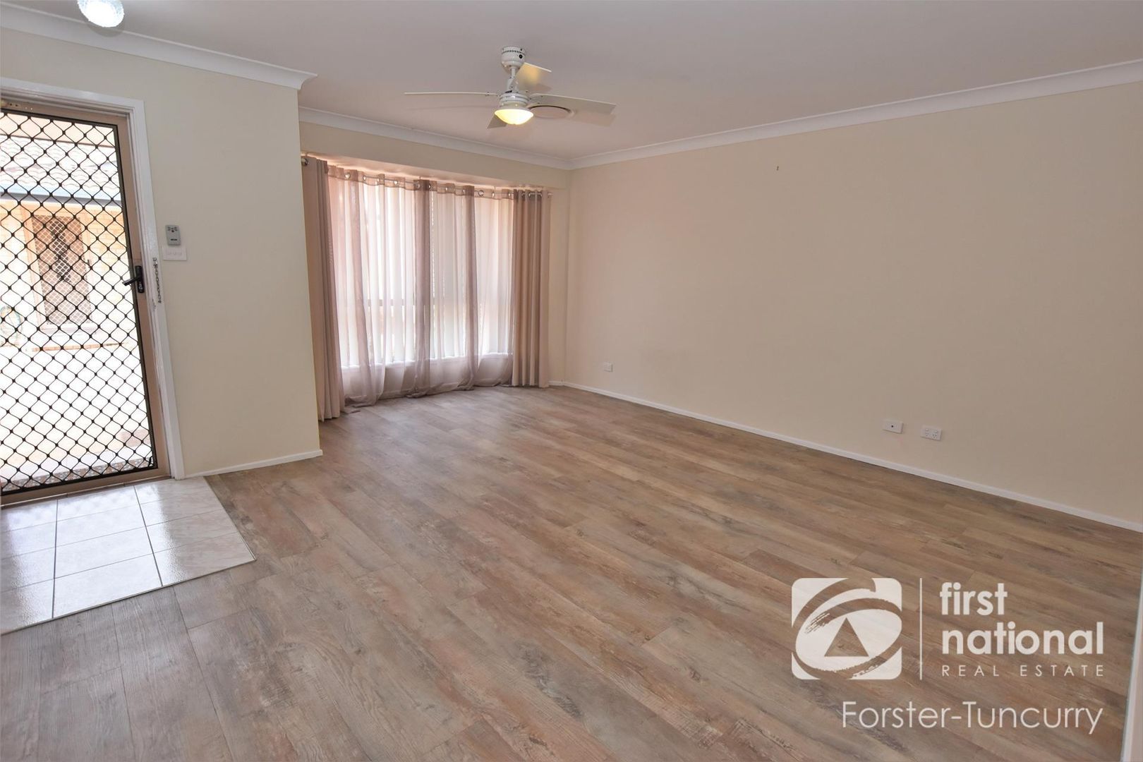 7/27 Tuncurry Street, Tuncurry NSW 2428, Image 1