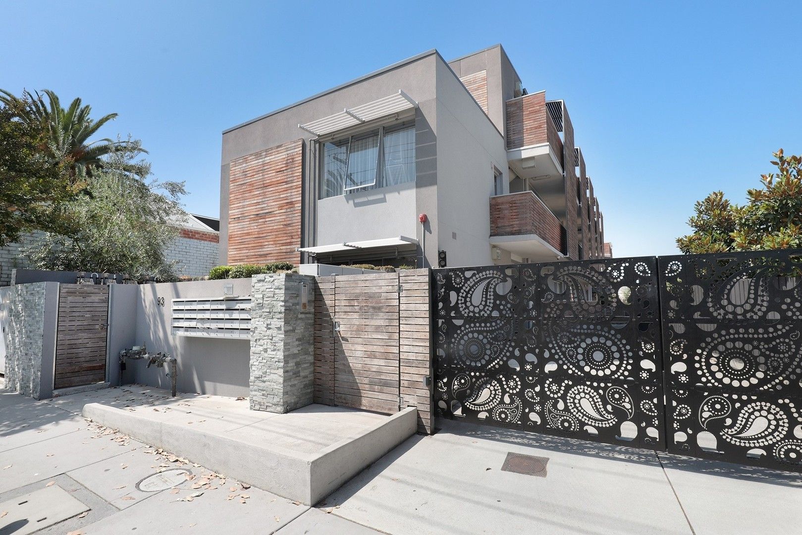 2 bedrooms Apartment / Unit / Flat in 16/93 Argyle Street ST KILDA VIC, 3182