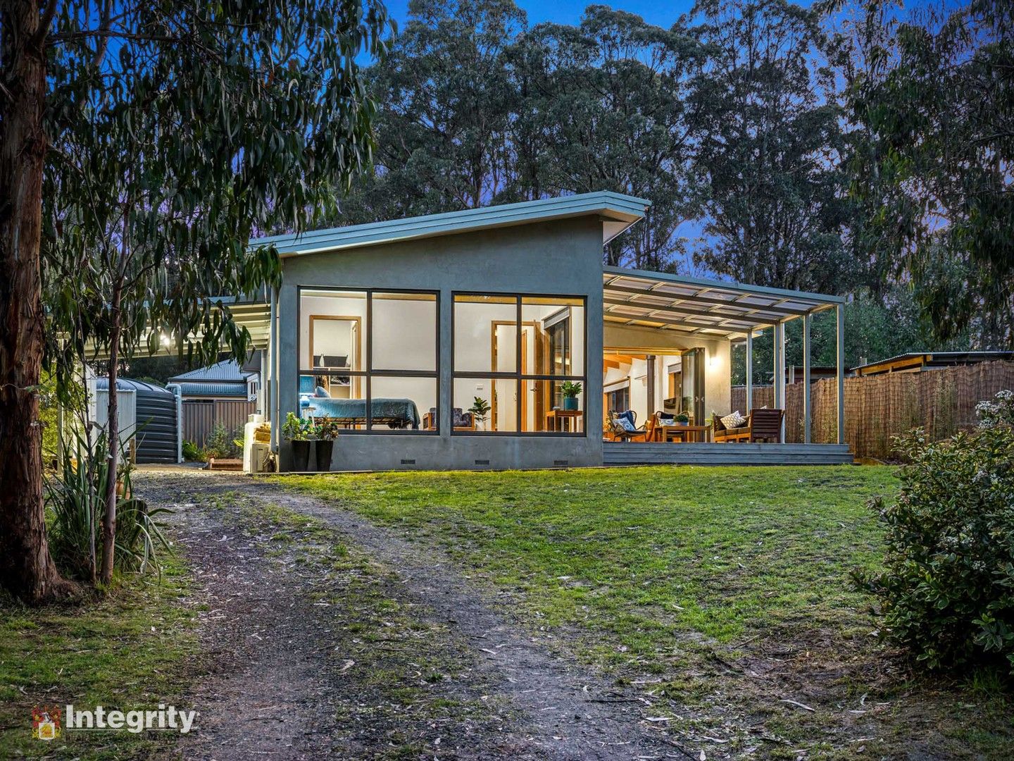 3 bedrooms House in 67 Whittlesea-Kinglake Road KINGLAKE VIC, 3763