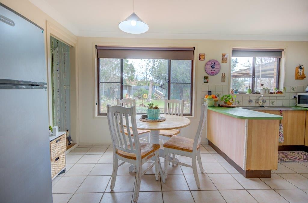 6 Blaxland Way, Tamworth NSW 2340, Image 1