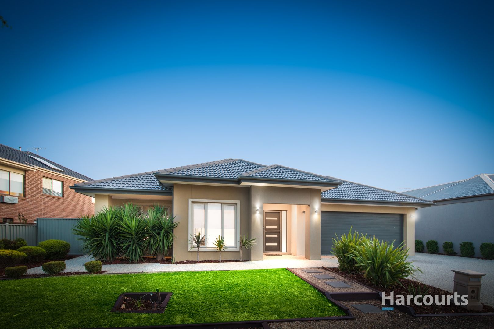 24 Rutherglen Way, Caroline Springs VIC 3023, Image 1