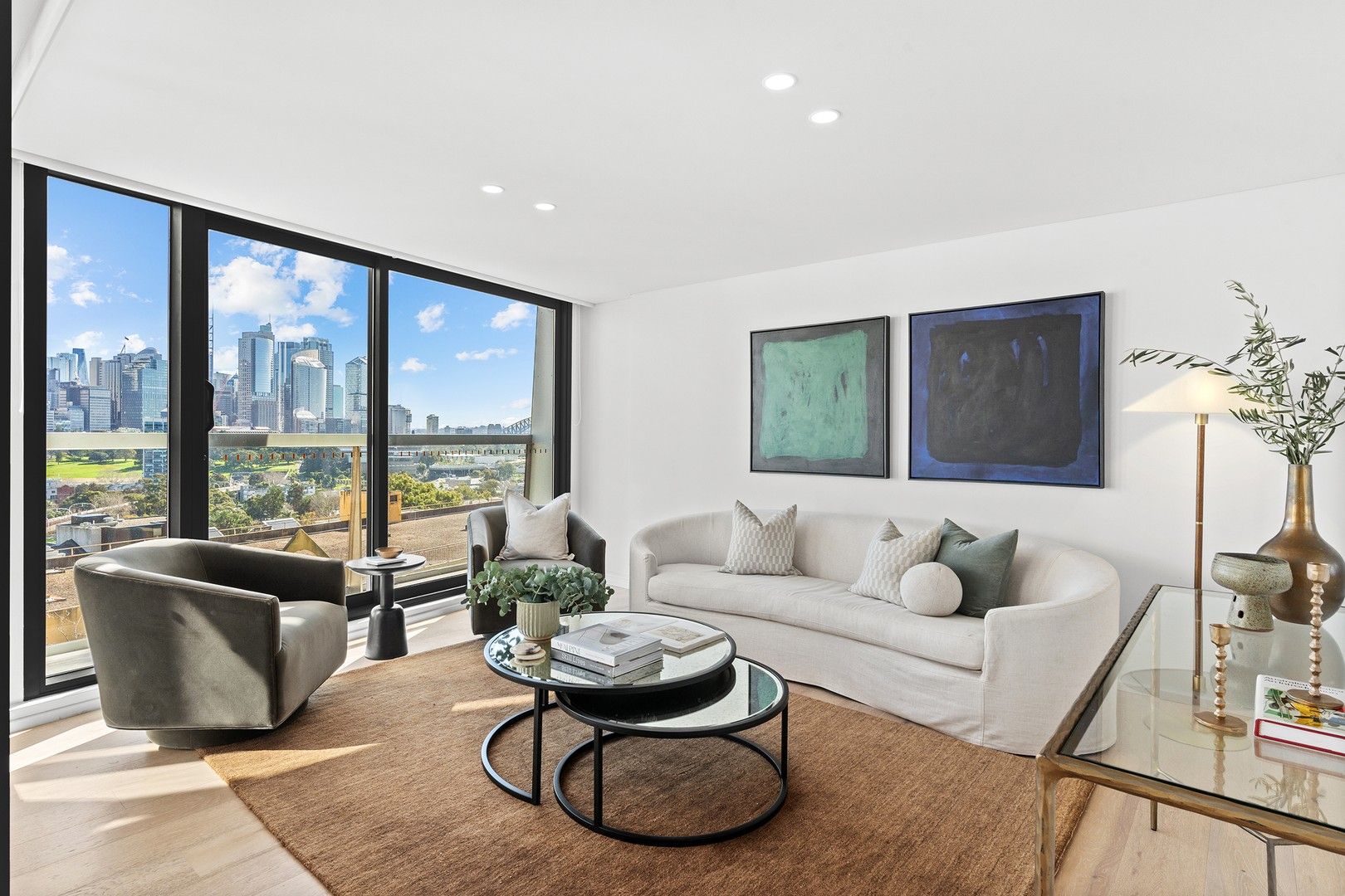 3 bedrooms Apartment / Unit / Flat in 511/226 Victoria Street POTTS POINT NSW, 2011