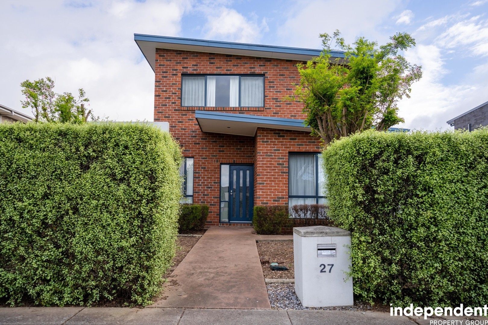 3 bedrooms House in 27 Mary Gillespie Avenue GUNGAHLIN ACT, 2912