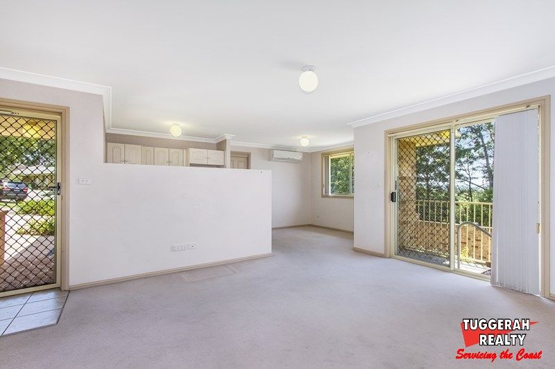 1/2 Hillview Crescent, Tuggerah NSW 2259, Image 2