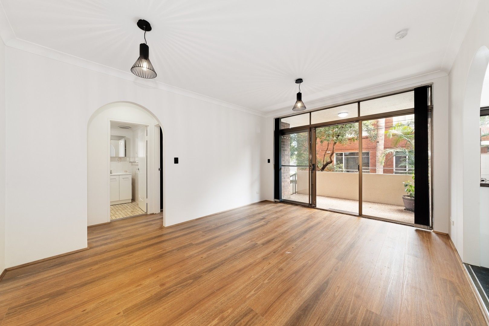 1 bedrooms Apartment / Unit / Flat in 2/306-308 West Street CAMMERAY NSW, 2062