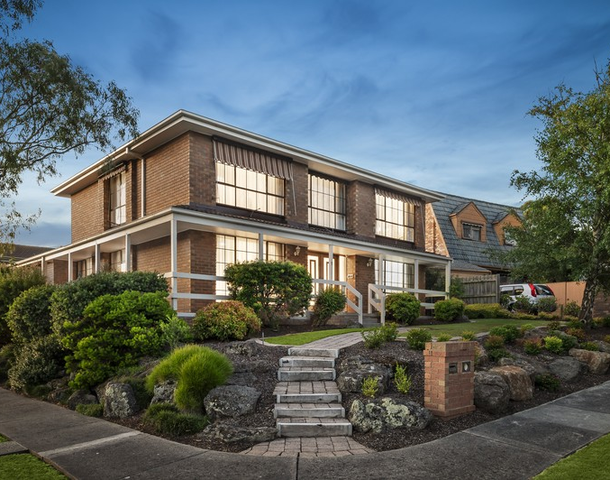 1 Charles Court, Wantirna South VIC 3152