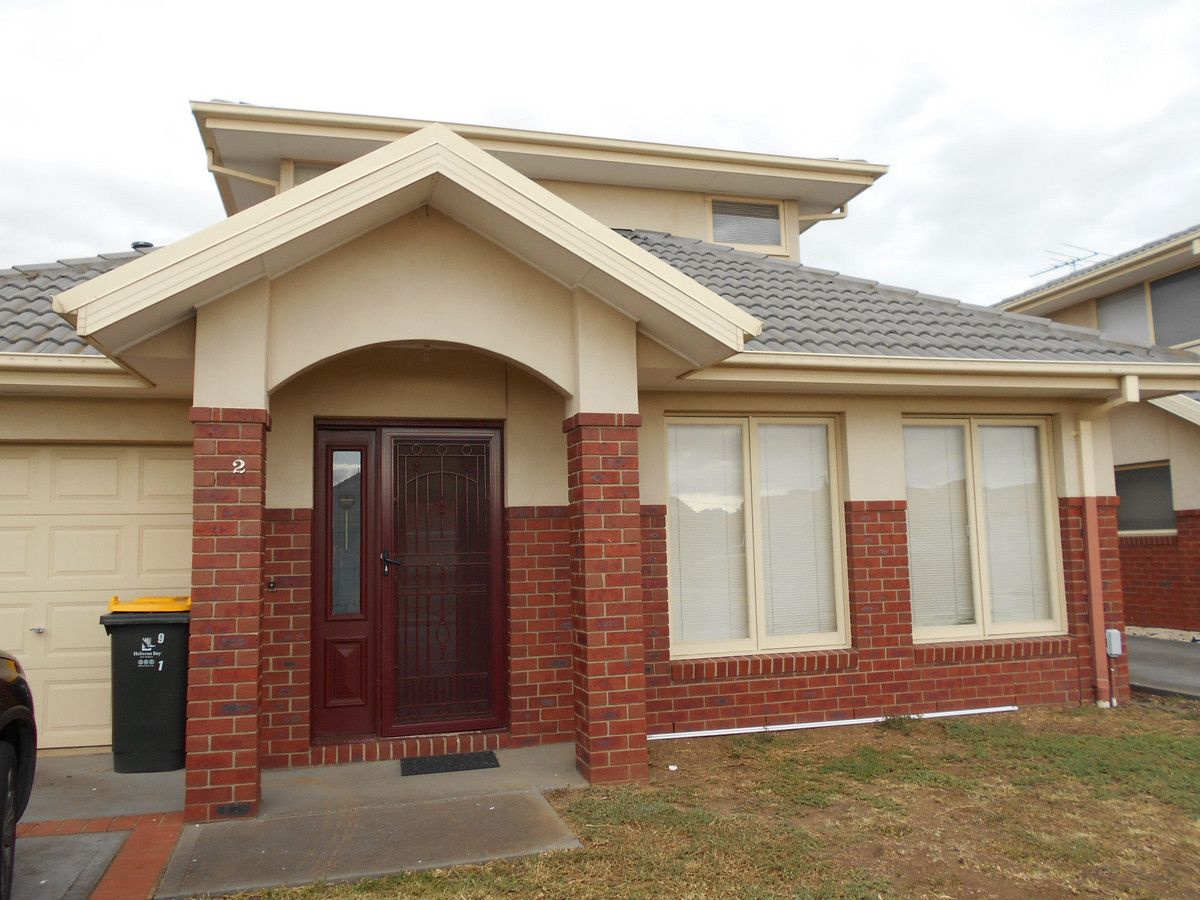 3 bedrooms Townhouse in 2/9-11 Gibson Court ALTONA MEADOWS VIC, 3028