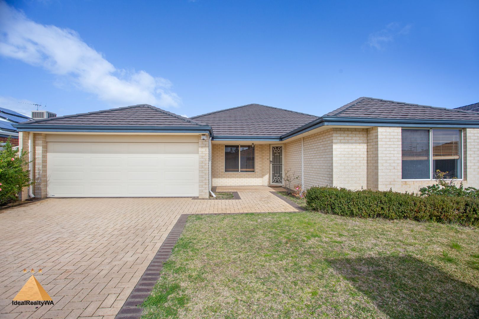 31 Urquhart court, Canning Vale WA 6155, Image 1