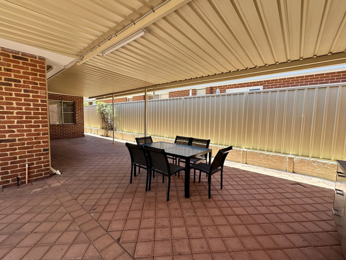 3 bedrooms House in 39 Cookham Street LATHLAIN WA, 6100