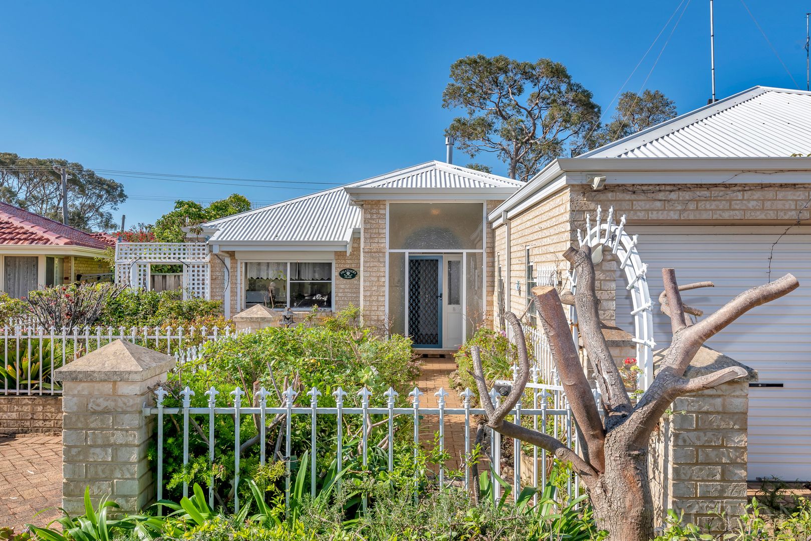 2 Parkwater Cove, Halls Head WA 6210, Image 2