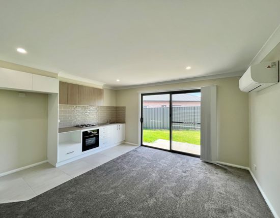 1 bedrooms House in 97a Evesham Circuit TAMWORTH NSW, 2340