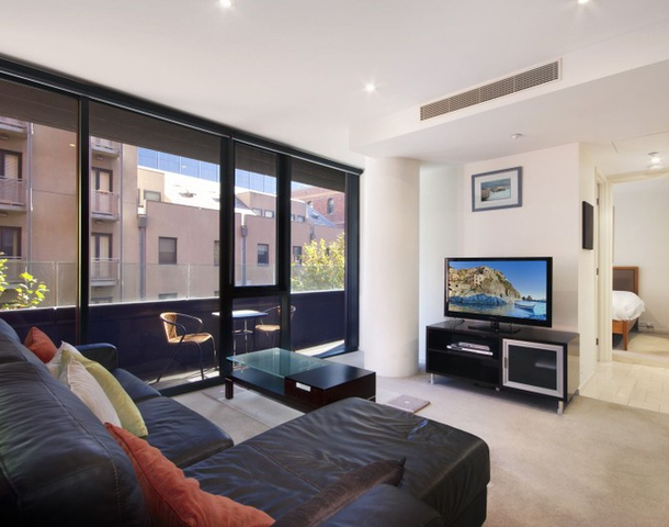 33/8 Cook Street, Southbank VIC 3006