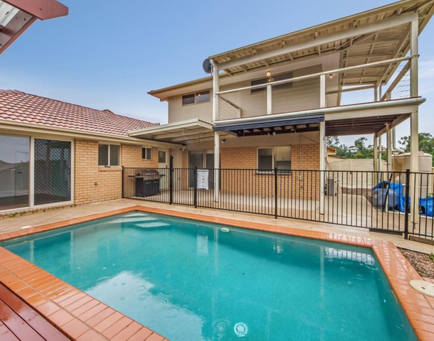 14 Pago Terrace, Pacific Pines QLD 4211