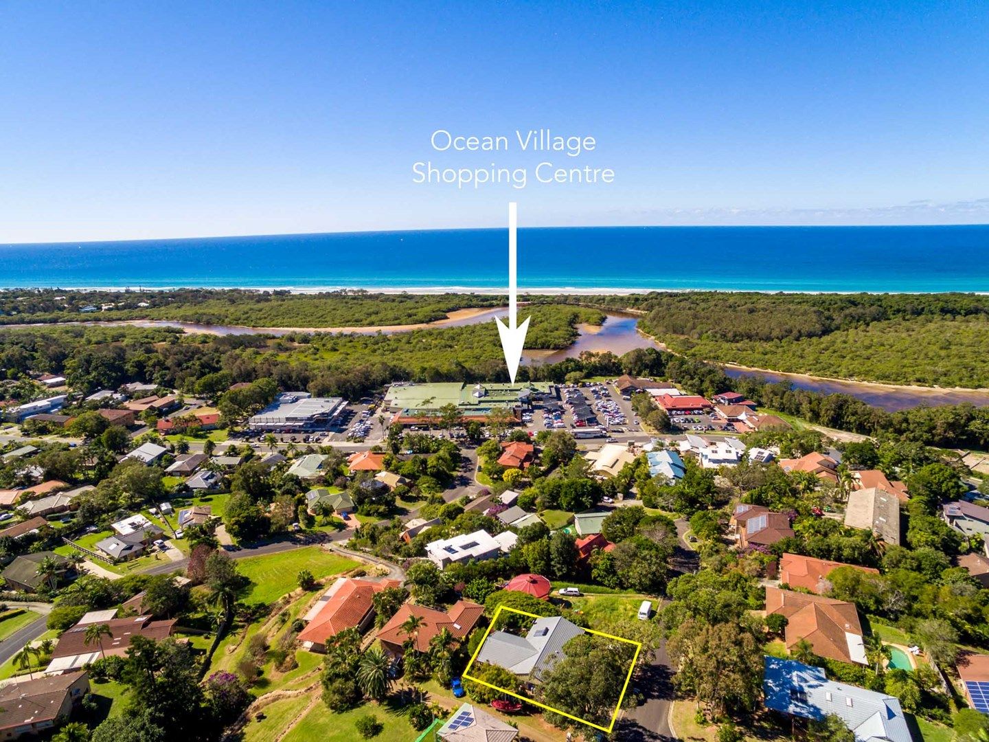 10 Jarrah Crescent, Ocean Shores NSW 2483, Image 0