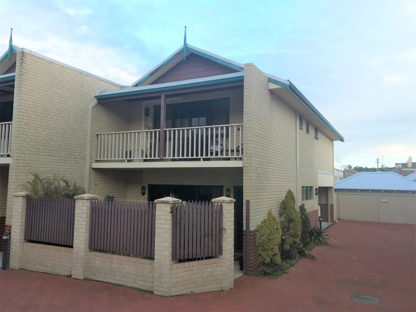 3 bedrooms Apartment / Unit / Flat in 8/5-7 Carey Street BUNBURY WA, 6230