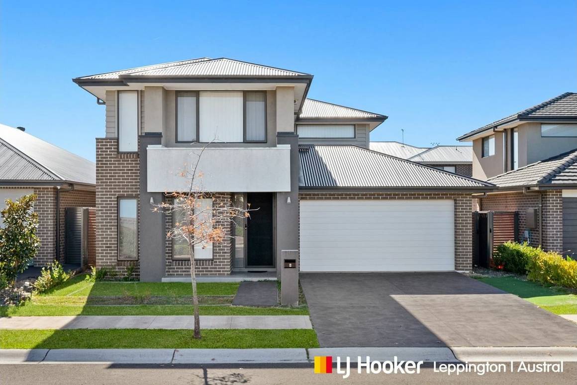 Picture of 4 Hollows Drive, ORAN PARK NSW 2570