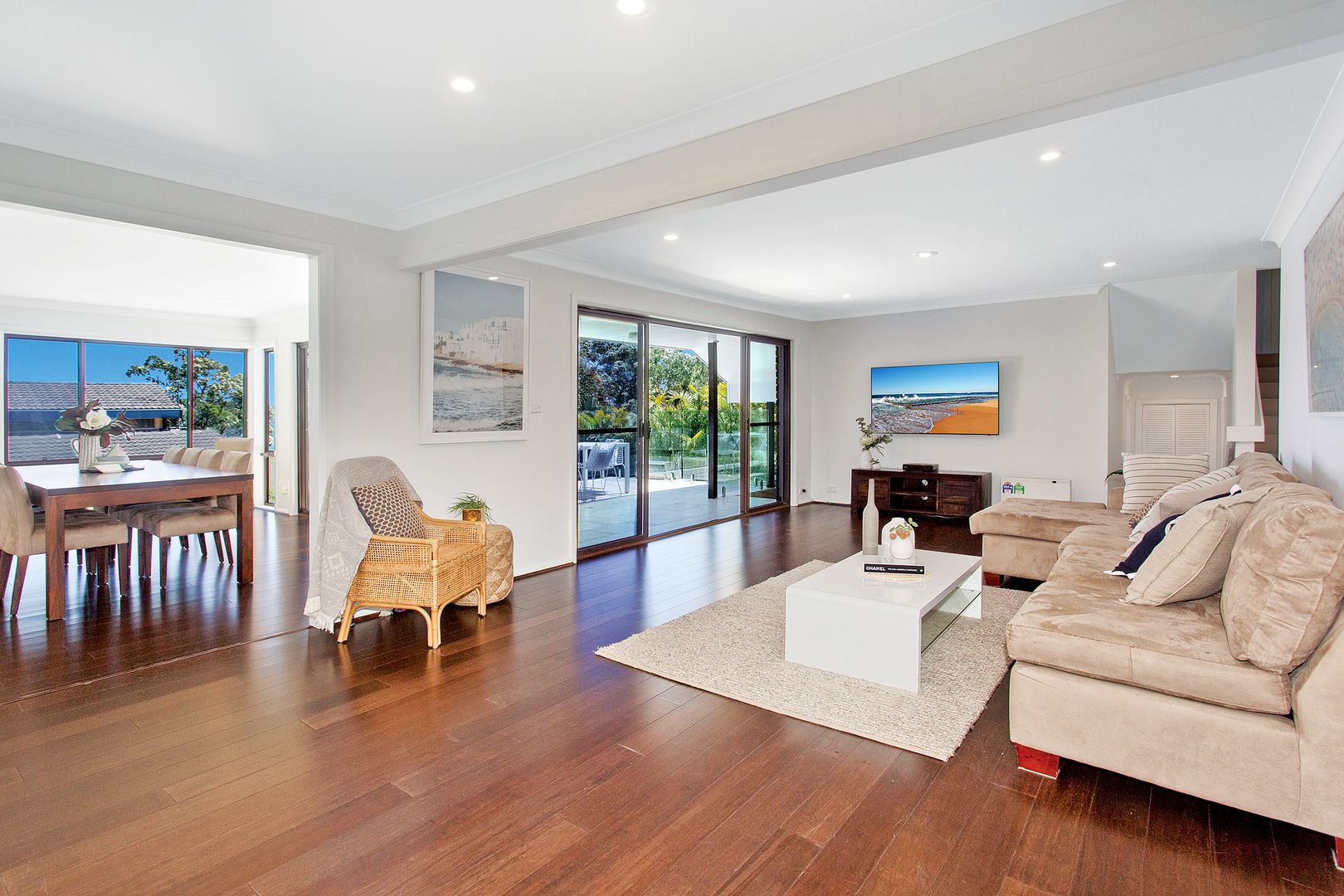 9 Loblay Crescent, Bilgola Plateau NSW 2107, Image 2