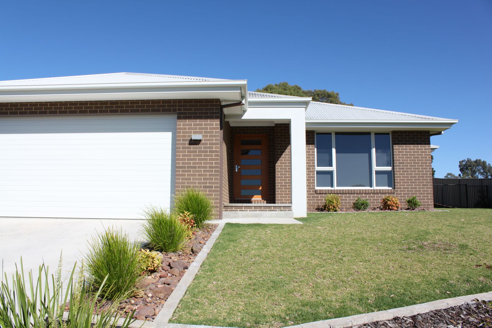 4 bedrooms House in 8 Koendidda Court WODONGA VIC, 3690