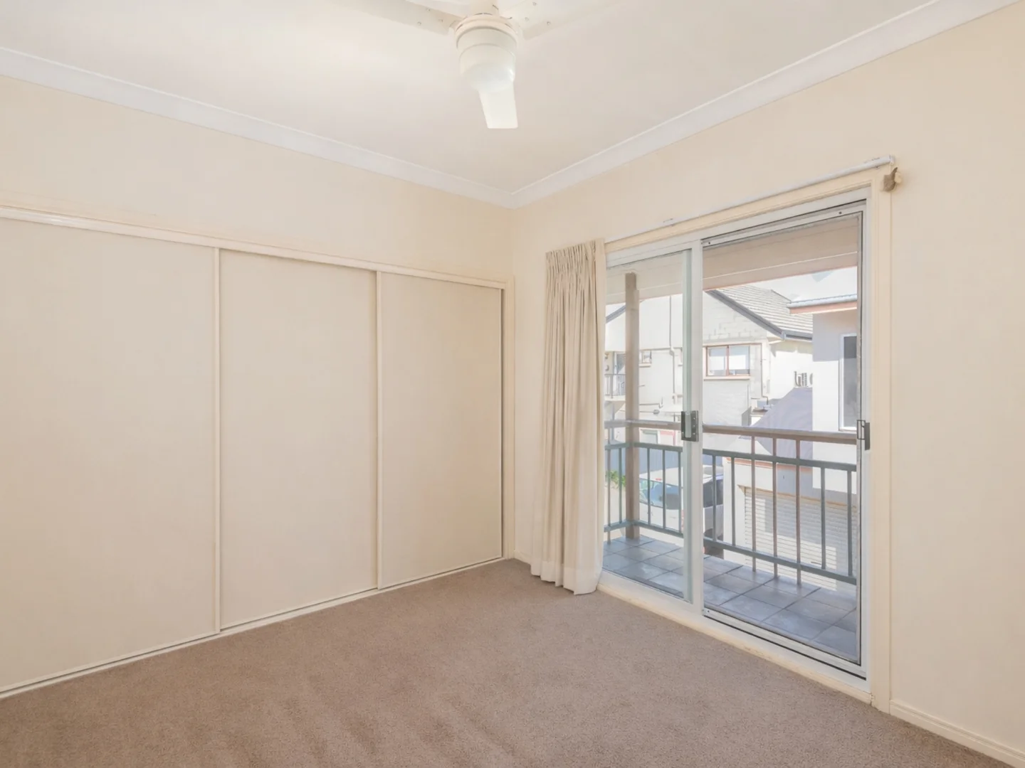 Additional image 8 of 1/177 Riding Road, Balmoral QLD 4171