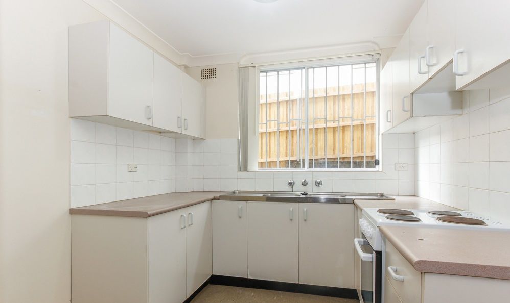 2 bedrooms Apartment / Unit / Flat in 5/12 Ross Street GLADESVILLE NSW, 2111
