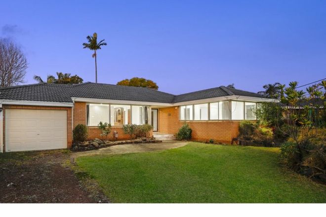 Picture of 25 Templeton Crescent, MOOREBANK NSW 2170