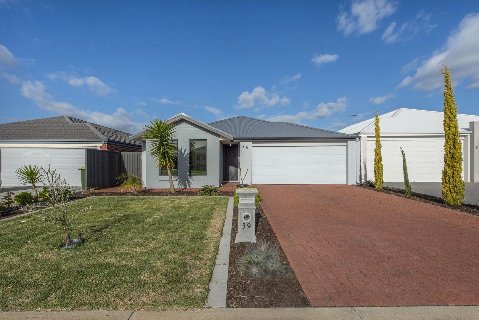 3 bedrooms House in 39 Affinity Street WELLARD WA, 6170