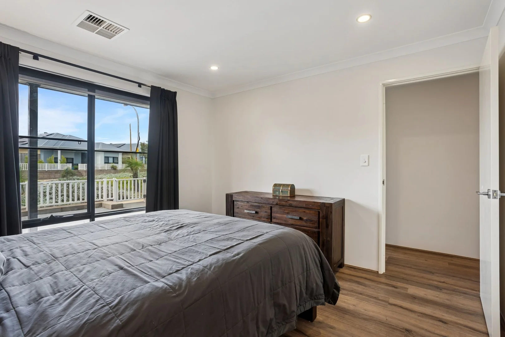 Additional image 16 of 135 Dalmilling Drive, Ellenbrook WA 6069