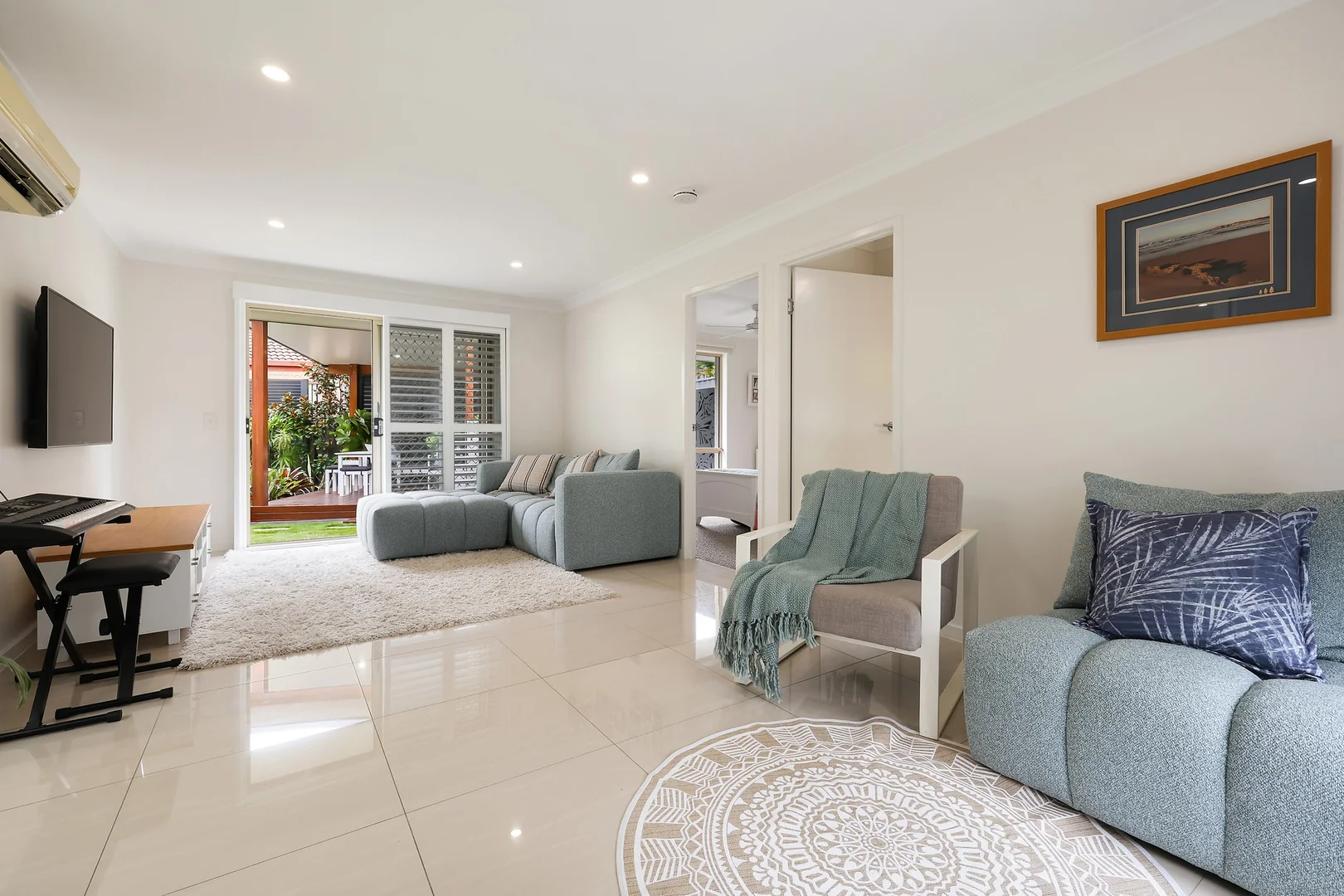 Additional image 17 of 8 Beaconsfield Drive, Burleigh Waters QLD 4220