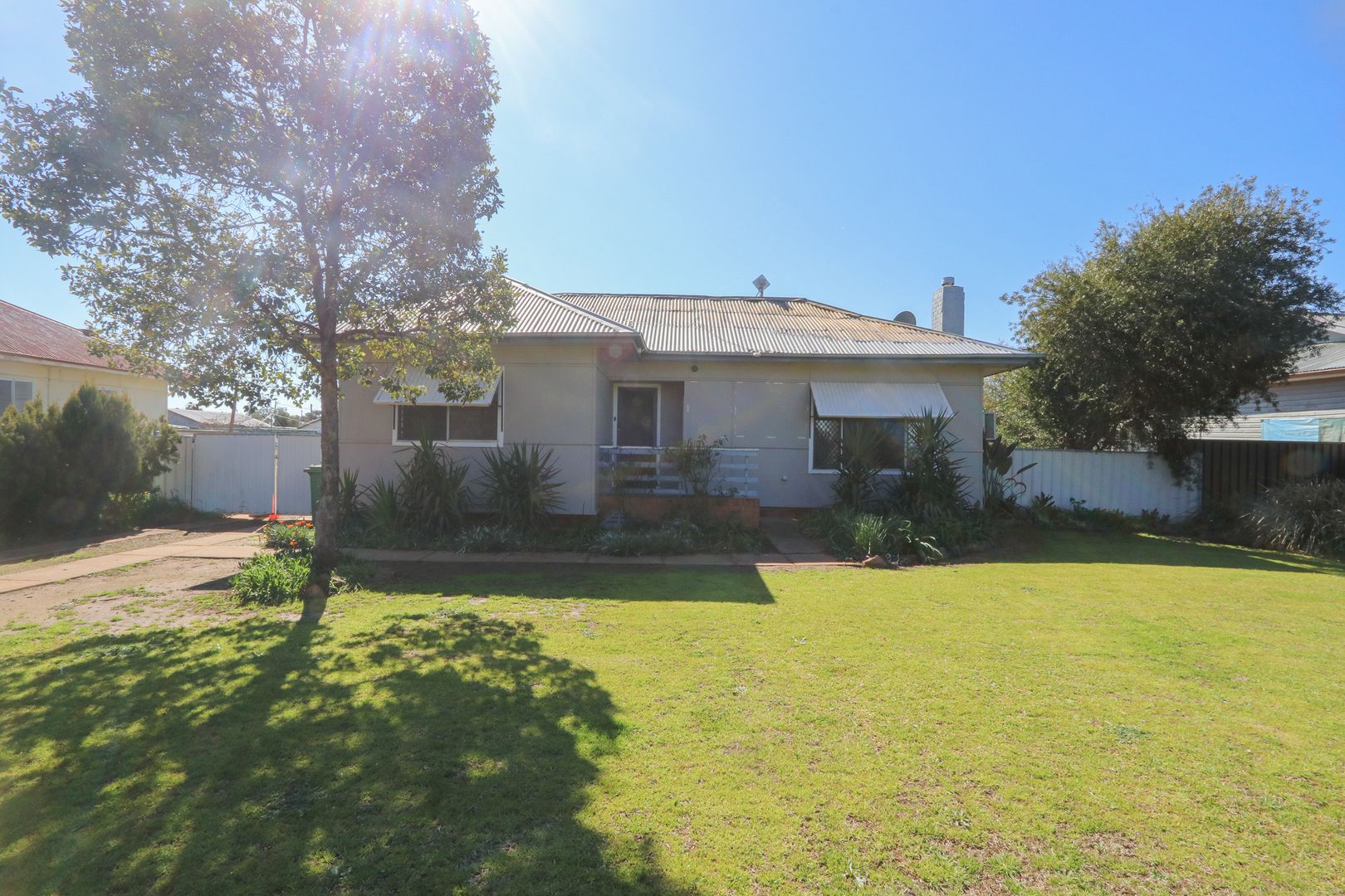 19 Condamine Street, Ungarie NSW 2669, Image 1