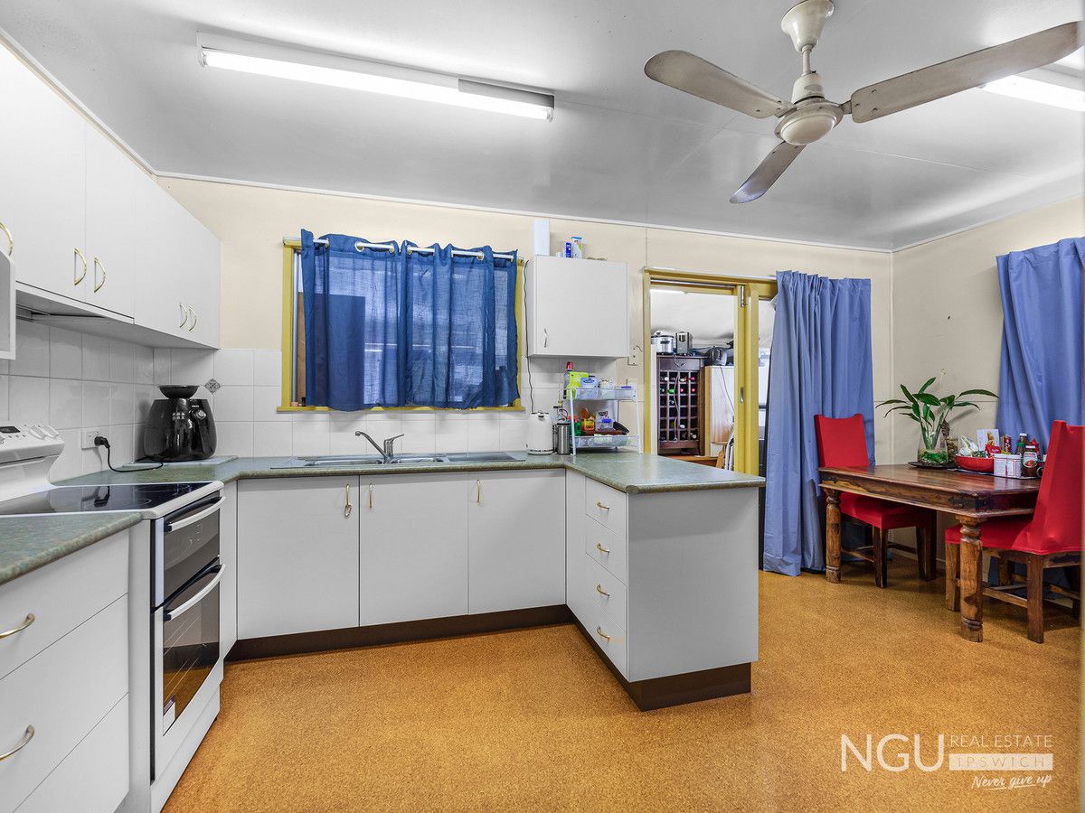 28 Tantivy Street, Tivoli QLD 4305, Image 2