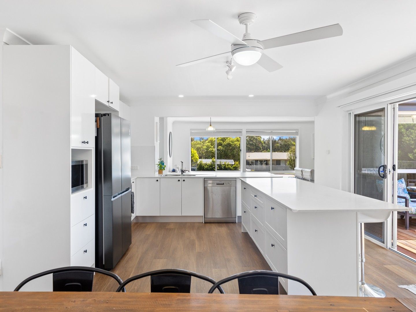 4 bedrooms House in 68 Bias Avenue BATEAU BAY NSW, 2261