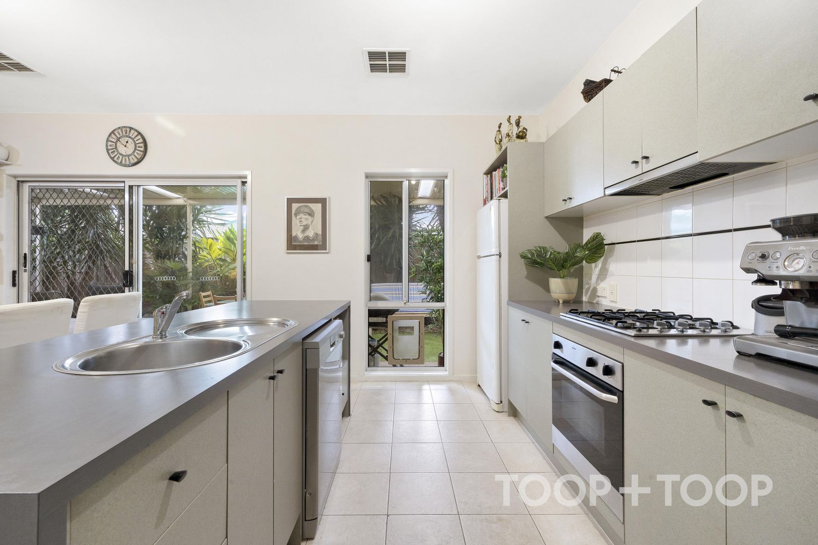 14/9 Eurilpa Avenue, Everard Park SA 5035, Image 2