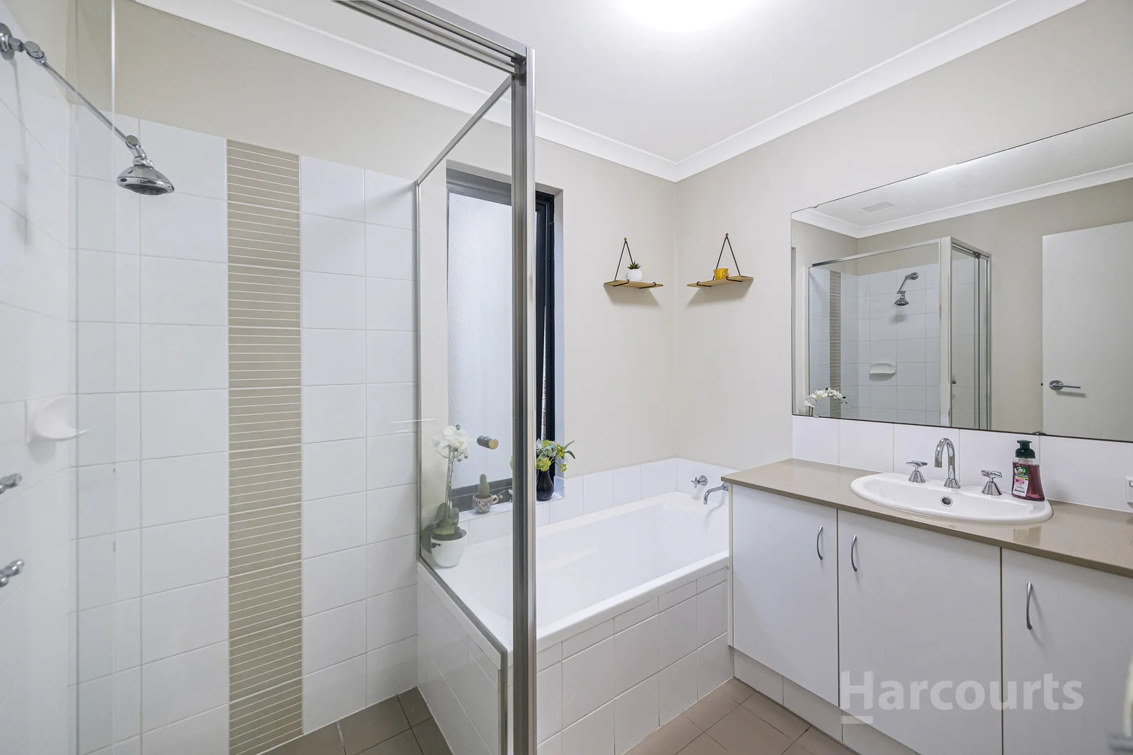 Additional image 22 of 31 Traminer Way, Pearsall WA 6065