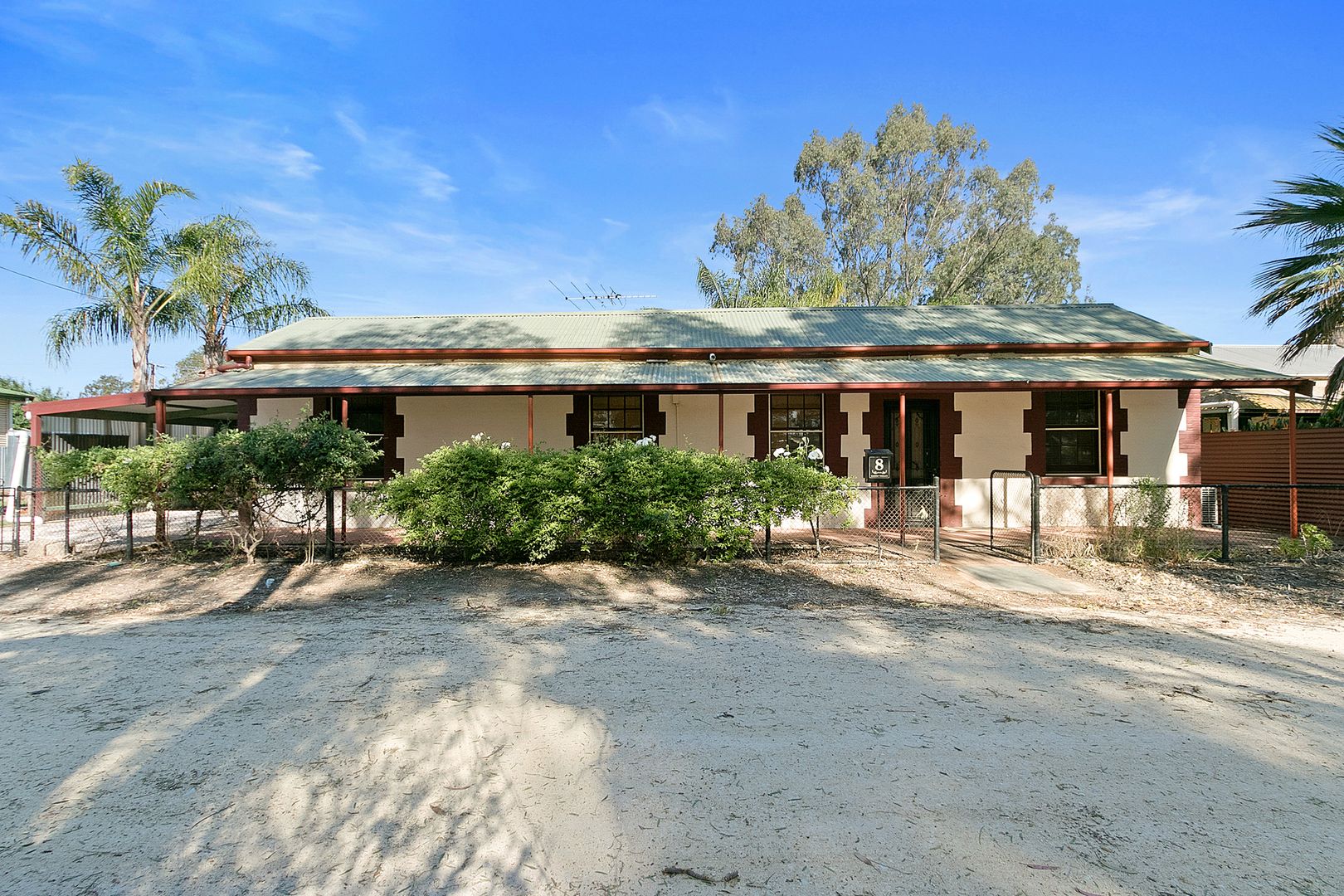 8 Railway Terrace, Riverton SA 5412, Image 1