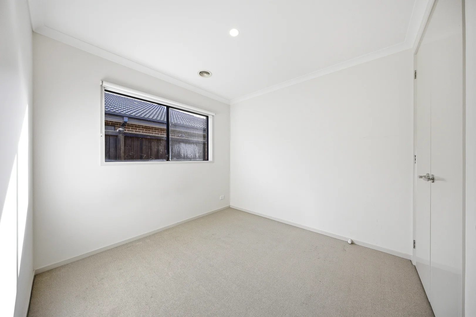 Additional image 15 of 7 Capstone Street, Clyde VIC 3978