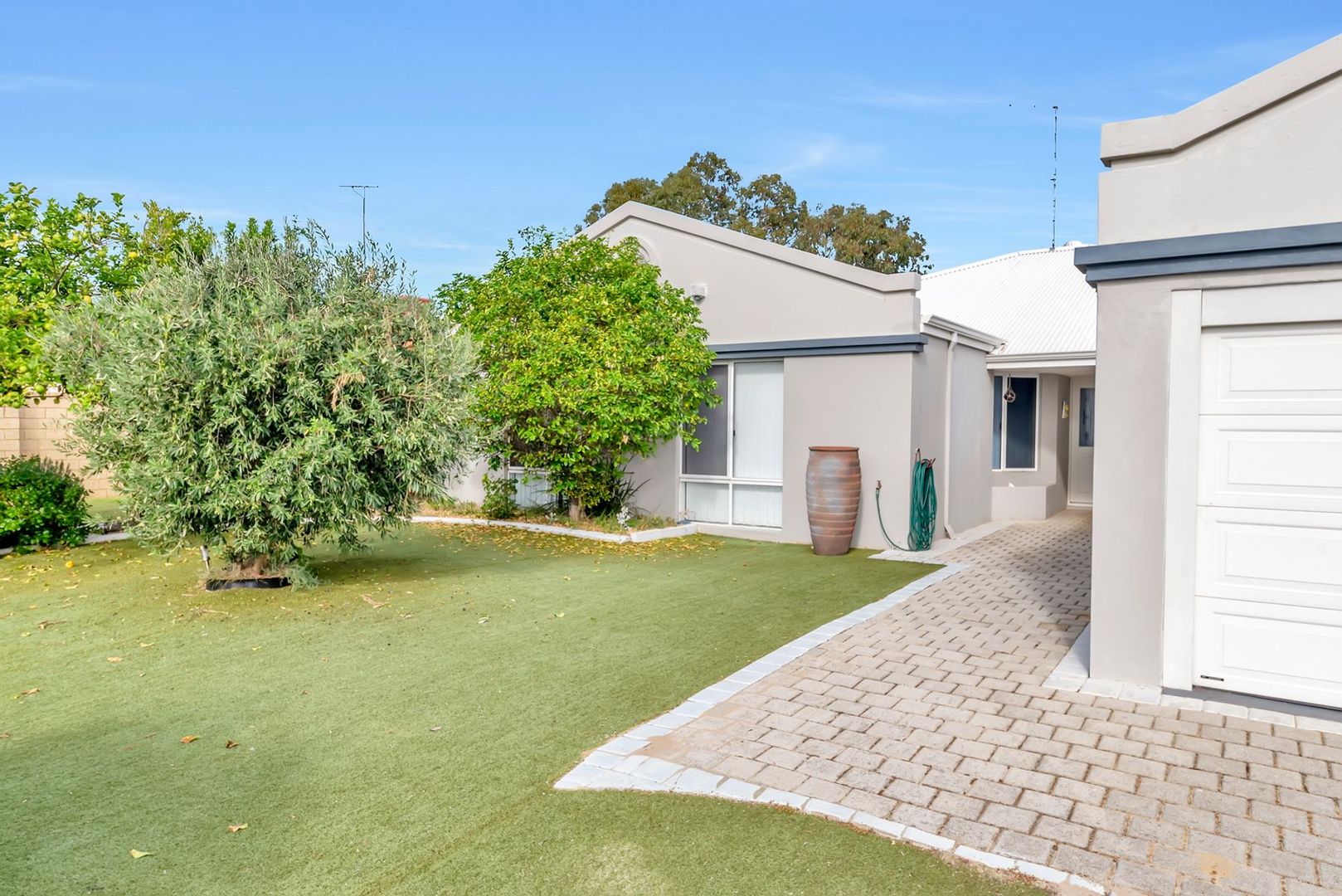 12 Heron Place, South Yunderup WA 6208, Image 1