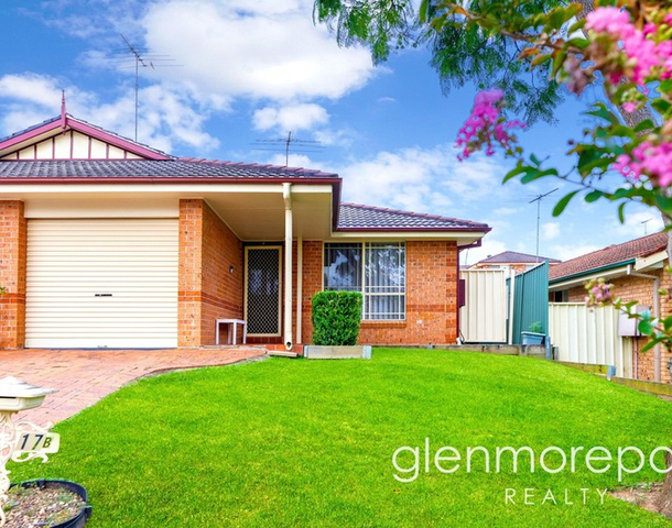 17B Fitzgerald Place, Glenmore Park NSW 2745