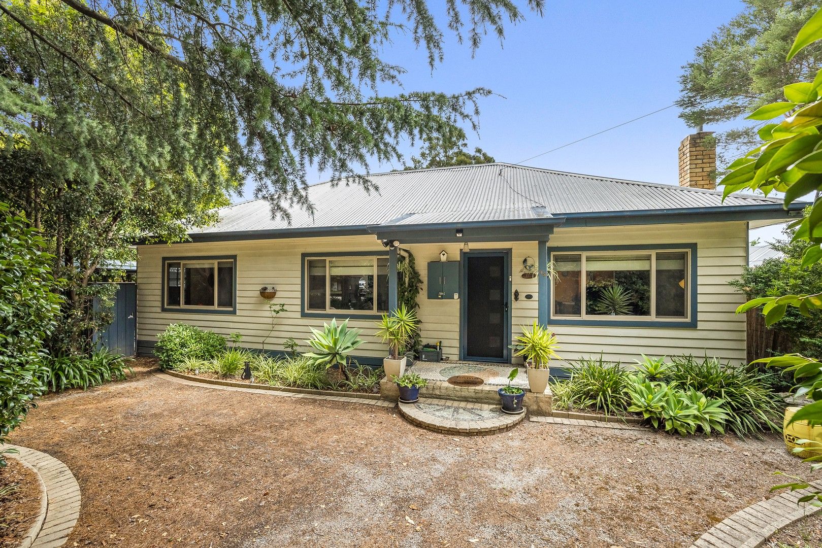 3 bedrooms House in 1/42 McDonald Crescent BORONIA VIC, 3155