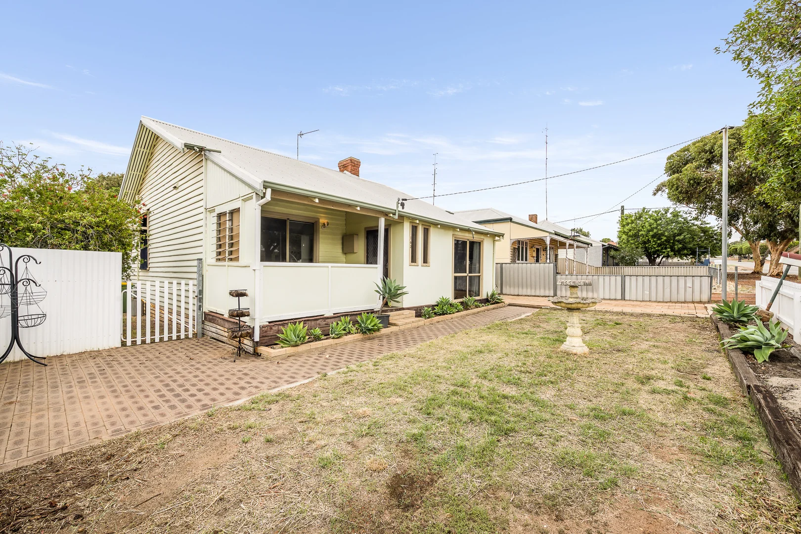 Additional image 3 of 163 Chidlow Street East, Northam WA 6401