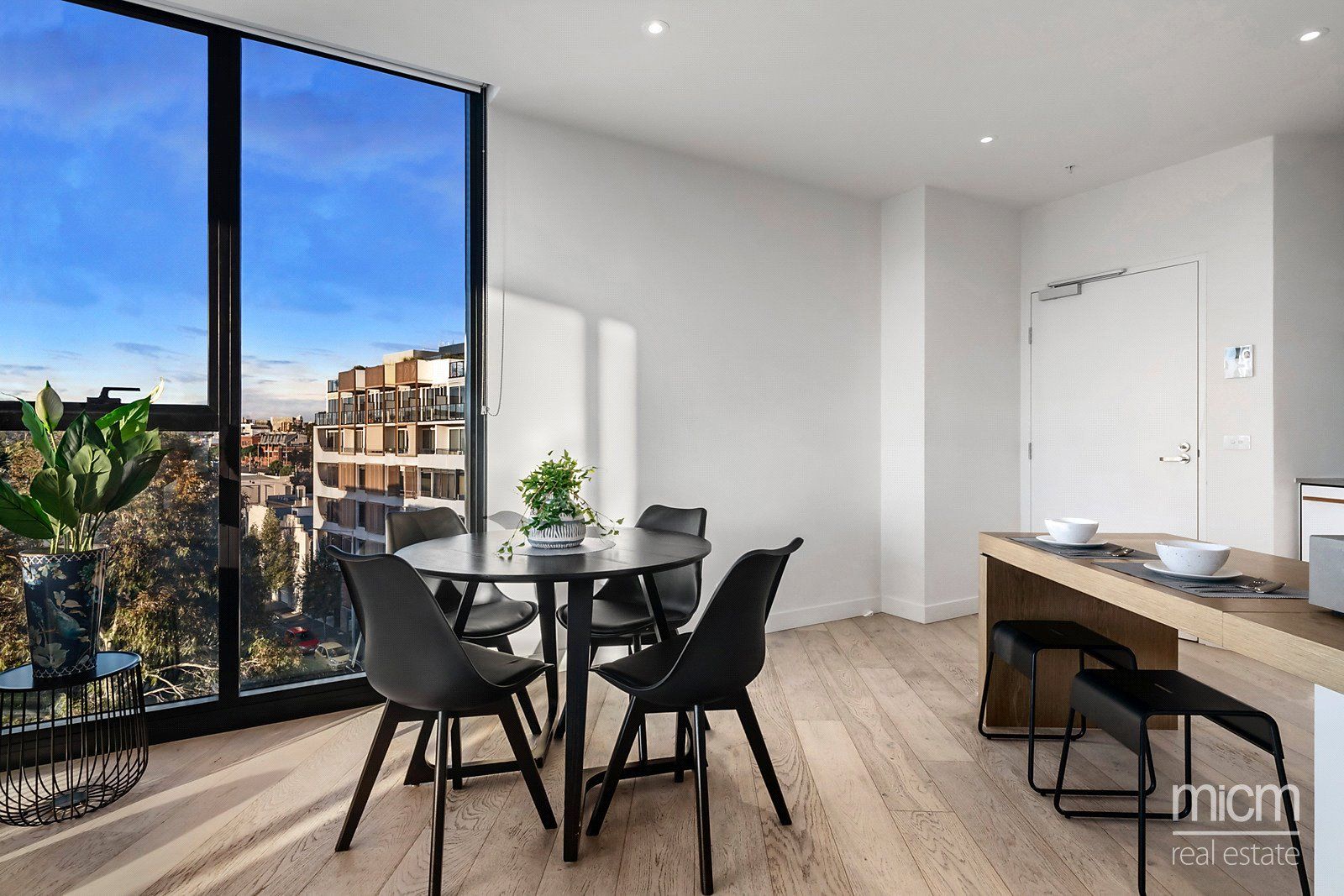 415/9 Dryburgh Street, West Melbourne VIC 3003, Image 2