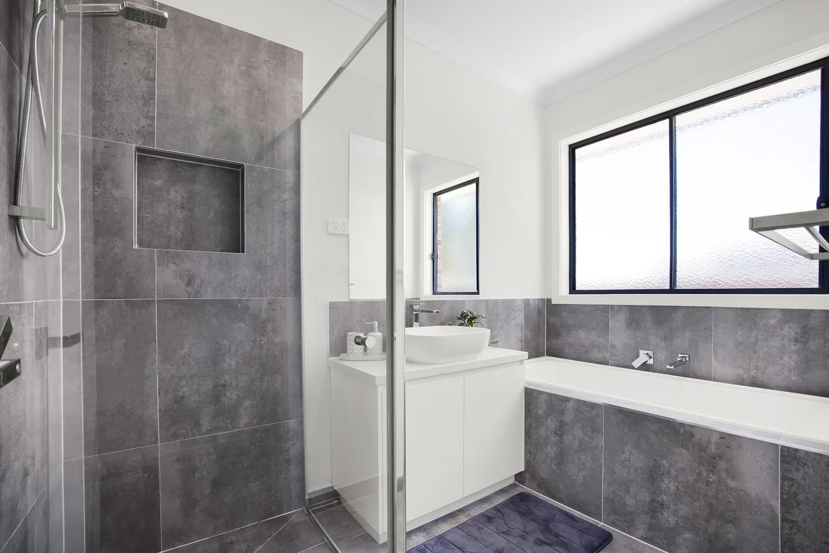 Additional image 19 of 25 Rosewater Street, Manor Lakes VIC 3024