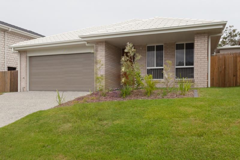 4 bedrooms House in 15 Dysart Drive HOLMVIEW QLD, 4207