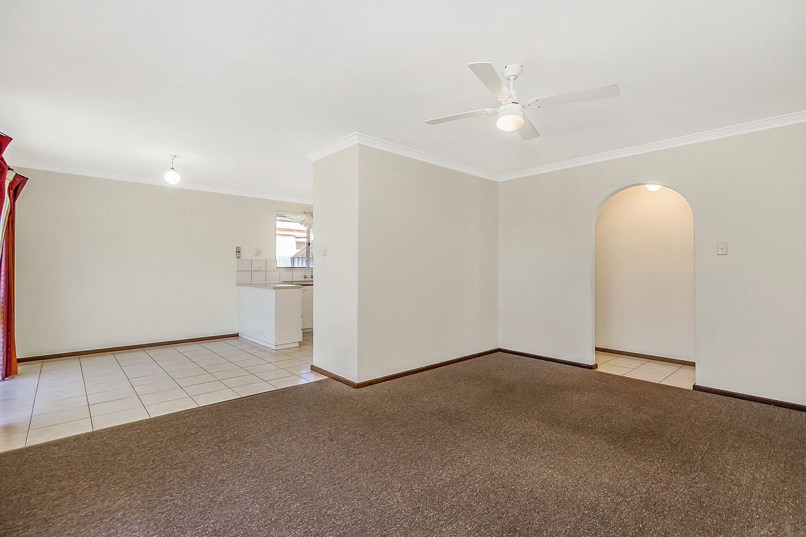 6 Gumnut Crescent, Safety Bay WA 6169, Image 2